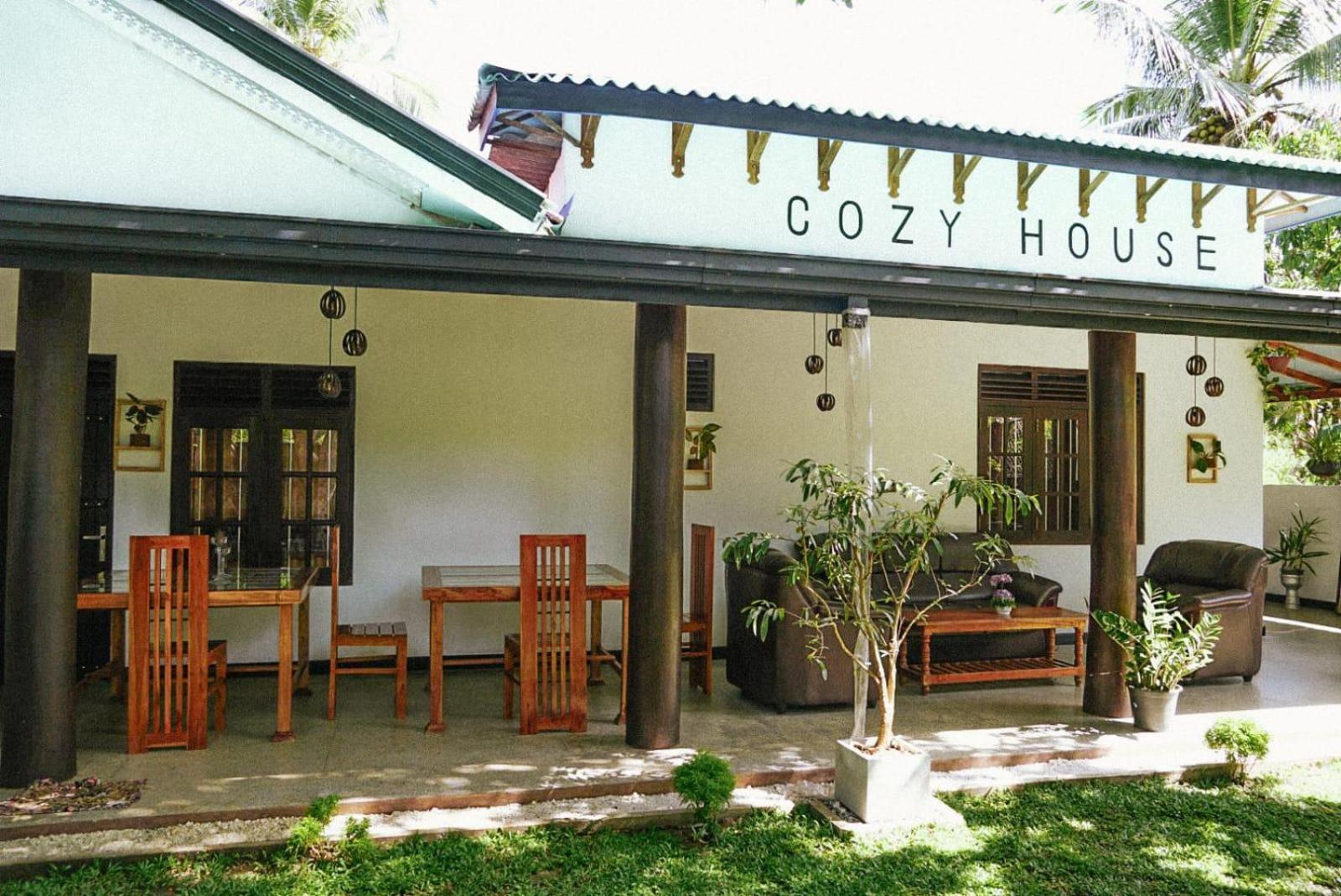 Cozy House Hotel อุดาวาลาเว ภายนอก รูปภาพ